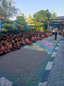 SDN Tanjung Priok 01 melakukan kegiatan Pramuka dengan baik dan hikmah
